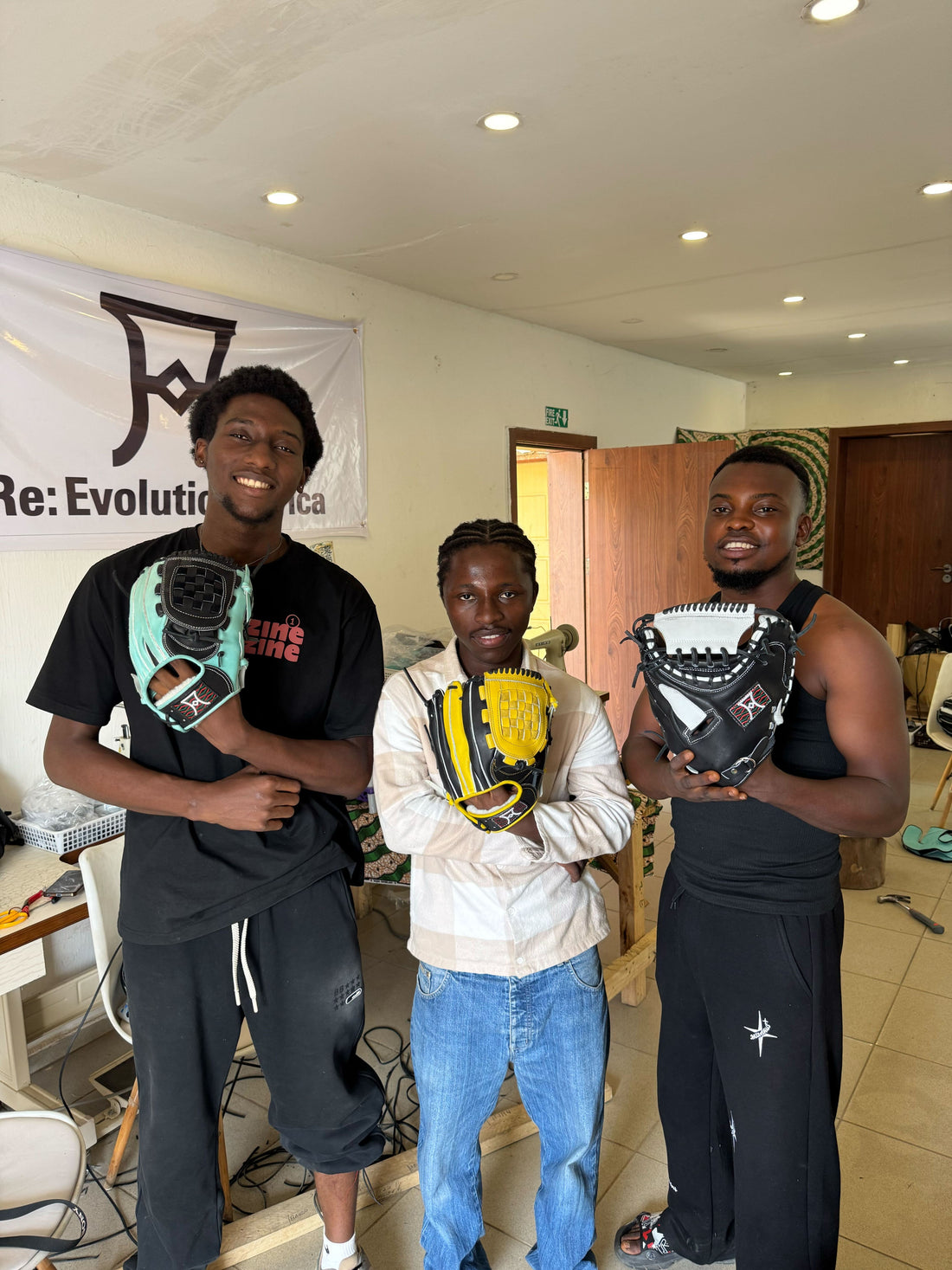 ついにできた!紐とおしの 難しさと達成感!!